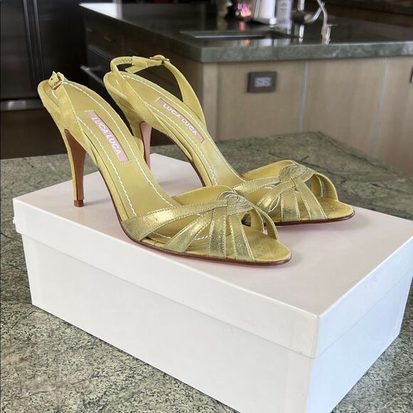 lucia Luca Shoes - Vintage Lucia Luca lime green Elegant Gold Heeled Sandals 8